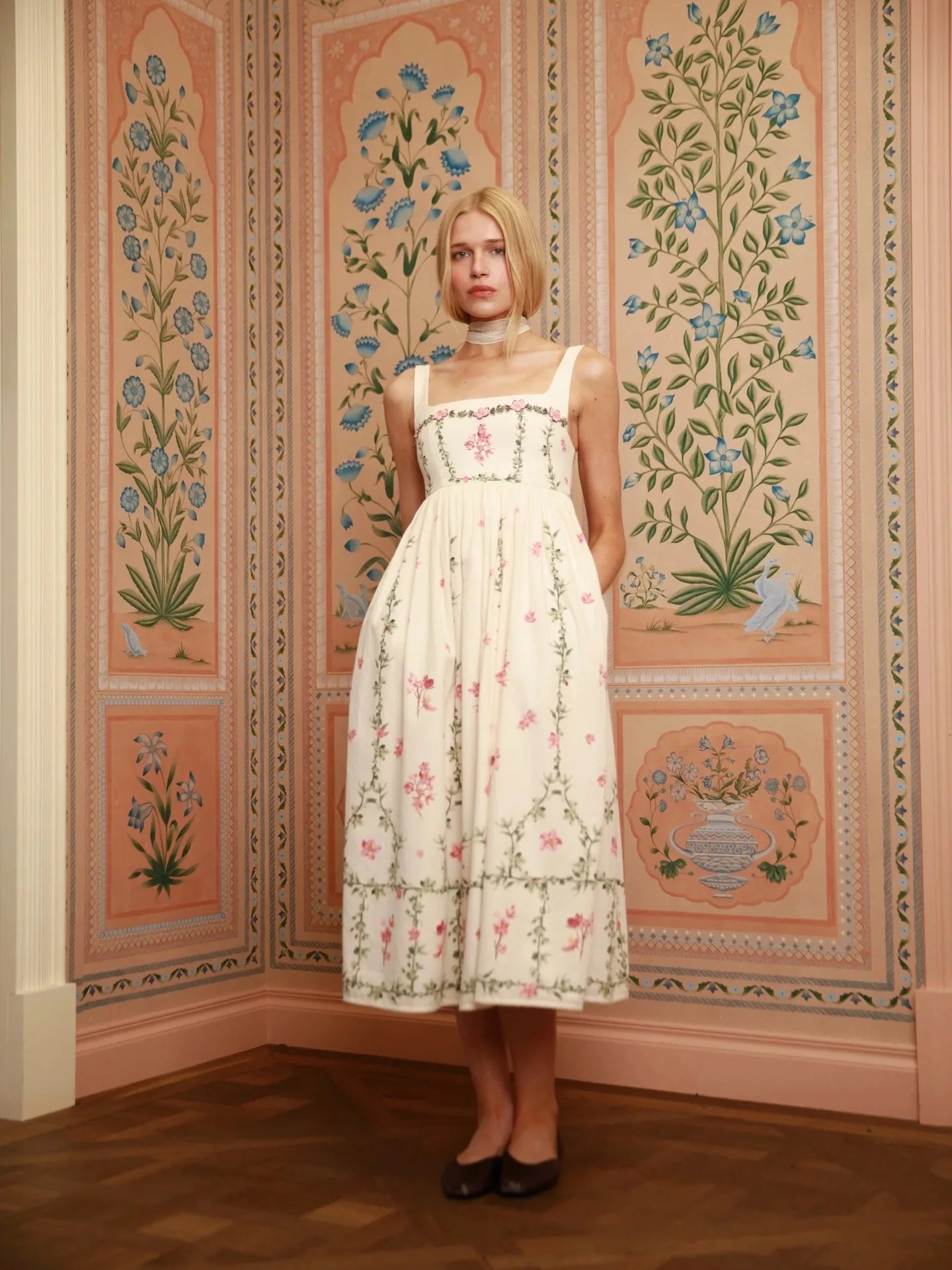 Women 100% Cotton Floral Print Square Collar Embroidery Flower Appliques Strap Midi Dress